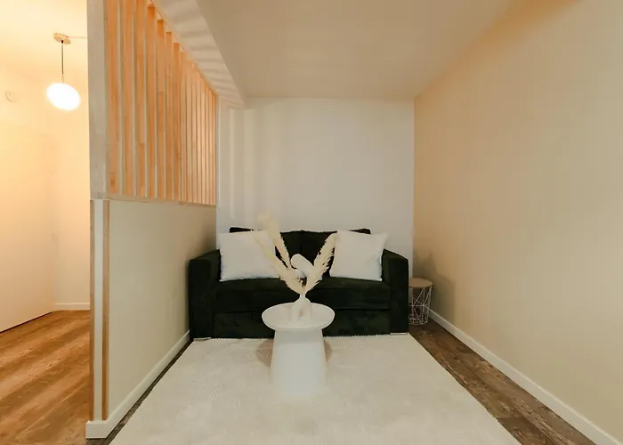 Le Claustra * Valence (Drome)