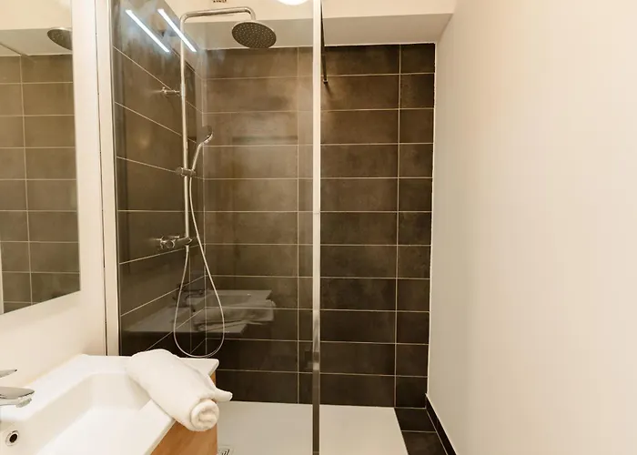 Le Claustra * Valence (Drome)